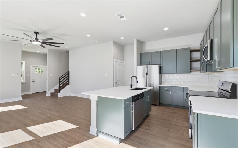 614 N Robinson Street, Cleburne, TX 76031, 3 Habitaciones Habitaciones , ,2 BañosBaños,Residential,En Venta,614 N Robinson Street,0,21102649