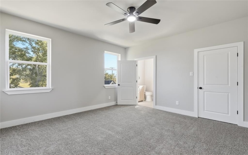 614 N Robinson Street, Cleburne, TX 76031, 3 Habitaciones Habitaciones , ,2 BañosBaños,Residential,En Venta,614 N Robinson Street,0,21102649