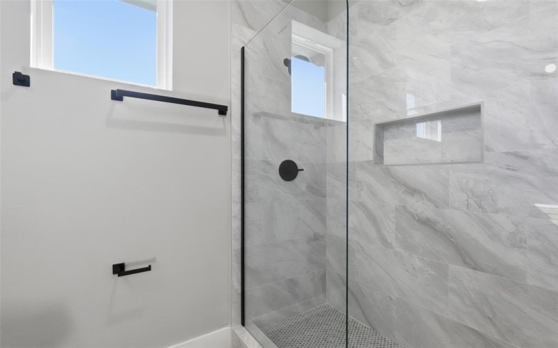 614 N Robinson Street, Cleburne, TX 76031, 3 Habitaciones Habitaciones , ,2 BañosBaños,Residential,En Venta,614 N Robinson Street,0,21102649