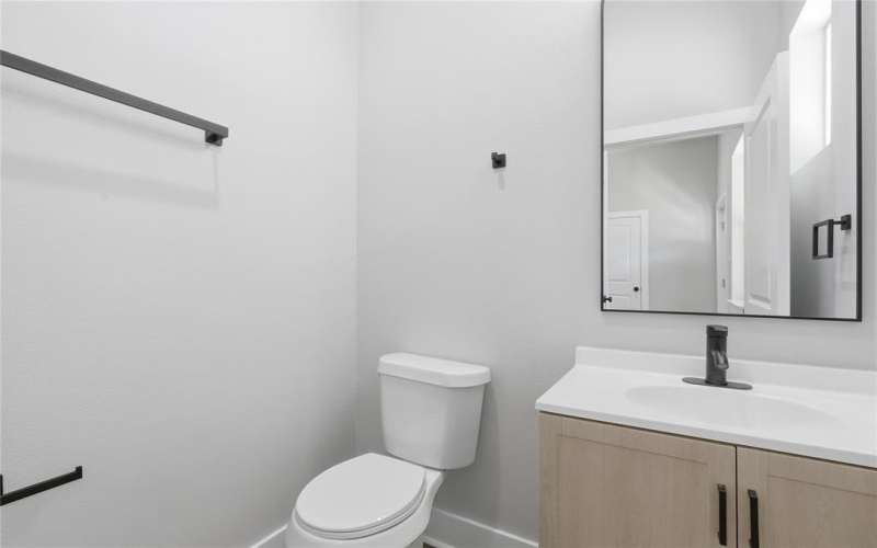 614 N Robinson Street, Cleburne, TX 76031, 3 Habitaciones Habitaciones , ,2 BañosBaños,Residential,En Venta,614 N Robinson Street,0,21102649