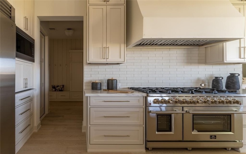 3232 Wellington Lane, Northlake, TX 76247, 5 Bedrooms Bedrooms, ,6 BathroomsBathrooms,Residential,For Sale,3232 Wellington Lane,0,21103669