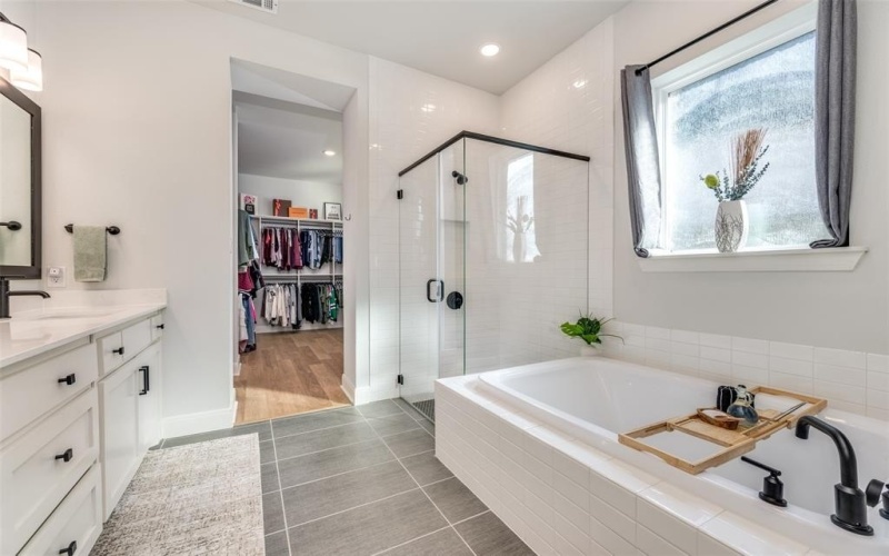 2273 Roaming Trail, Northlake, TX 76247, 4 Habitaciones Habitaciones , ,3 BañosBaños,Residential,En Venta,2273 Roaming Trail,0,21104529