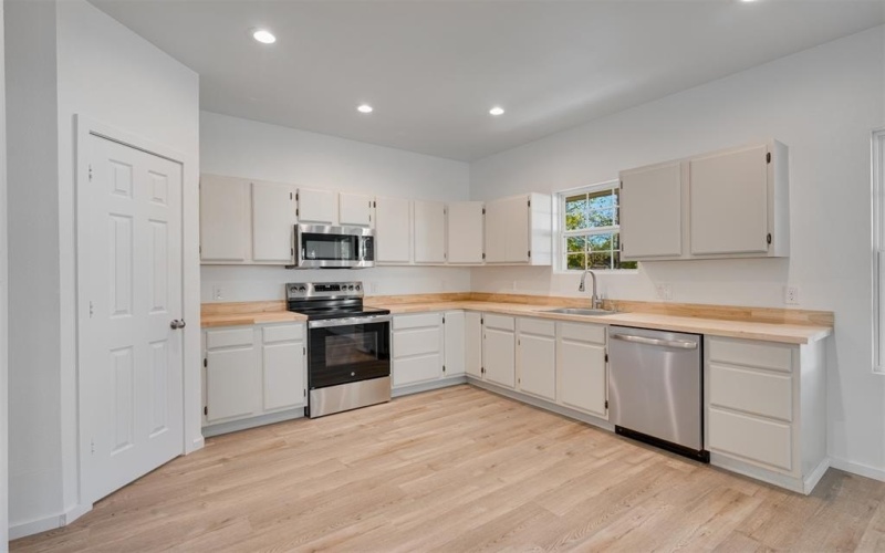 501 1st Street, Cooper, TX 75432, 3 Habitaciones Habitaciones , ,2 BañosBaños,Residential,En Venta,501 1st Street,0,21105137