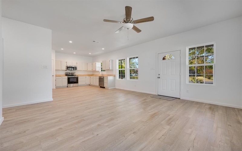 501 1st Street, Cooper, TX 75432, 3 Habitaciones Habitaciones , ,2 BañosBaños,Residential,En Venta,501 1st Street,0,21105137