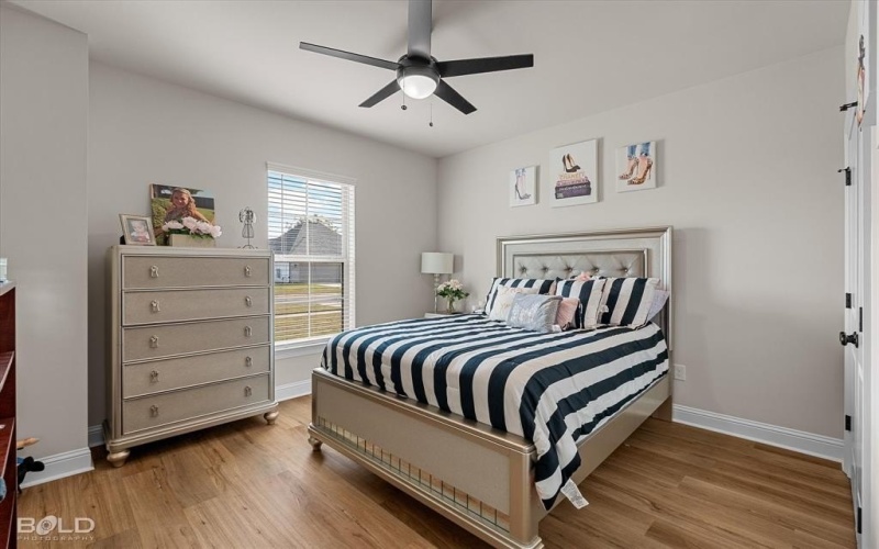 290 Venecia Drive, Bossier City, LA 71111, 3 Bedrooms Bedrooms, ,2 BathroomsBathrooms,Residential,For Sale,290 Venecia Drive,0,21105509