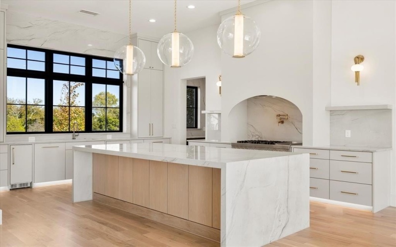 332 Longview Place, Heath, TX 75032, 4 Bedrooms Bedrooms, ,5 BathroomsBathrooms,Residential,For Sale,332 Longview Place,0,21105814