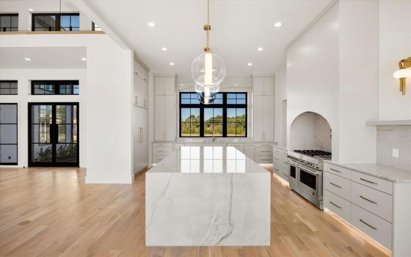 332 Longview Place, Heath, TX 75032, 4 Bedrooms Bedrooms, ,5 BathroomsBathrooms,Residential,For Sale,332 Longview Place,0,21105814