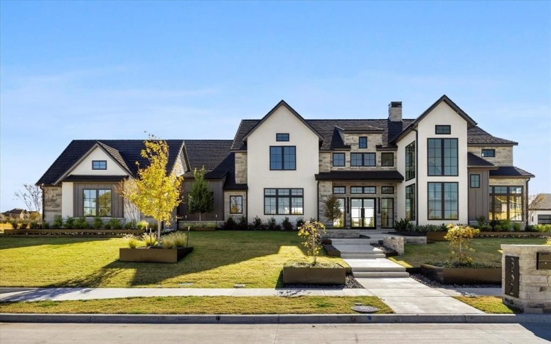 332 Longview Place, Heath, TX 75032, 4 Bedrooms Bedrooms, ,5 BathroomsBathrooms,Residential,For Sale,332 Longview Place,0,21105814