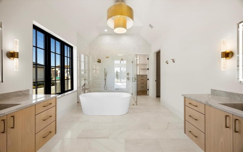 332 Longview Place, Heath, TX 75032, 4 Bedrooms Bedrooms, ,5 BathroomsBathrooms,Residential,For Sale,332 Longview Place,0,21105814