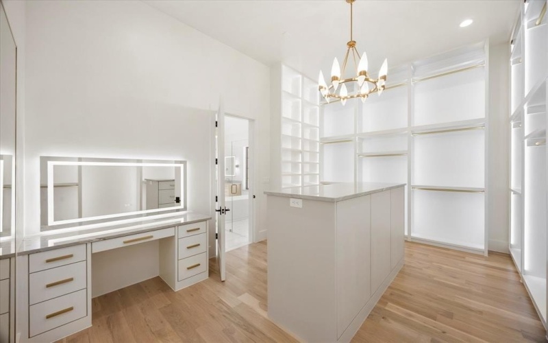 332 Longview Place, Heath, TX 75032, 4 Bedrooms Bedrooms, ,5 BathroomsBathrooms,Residential,For Sale,332 Longview Place,0,21105814