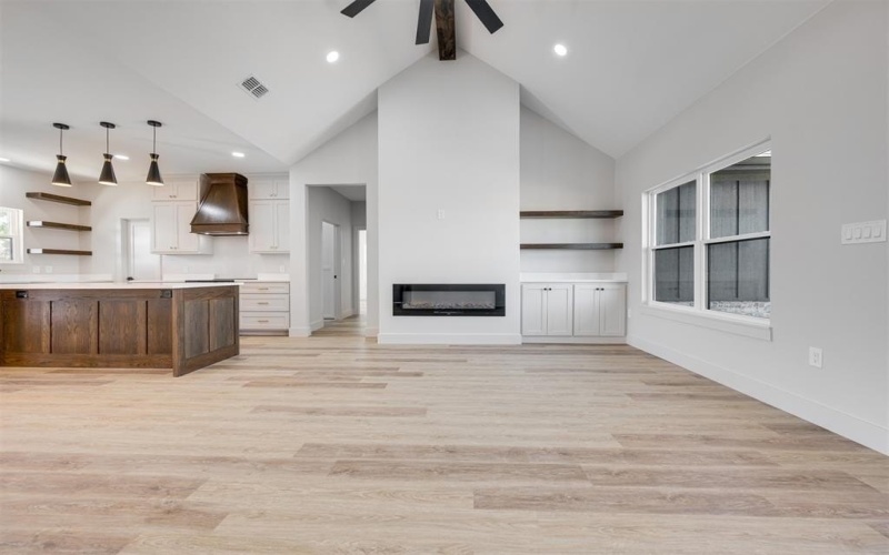 406 Private Road 24977, Brookston, TX 75421, 4 Bedrooms Bedrooms, ,2 BathroomsBathrooms,Residential,For Sale,406 Private Road 24977,0,21105922