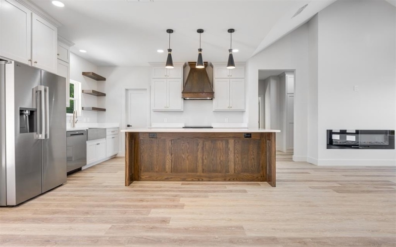 406 Private Road 24977, Brookston, TX 75421, 4 Bedrooms Bedrooms, ,2 BathroomsBathrooms,Residential,For Sale,406 Private Road 24977,0,21105922