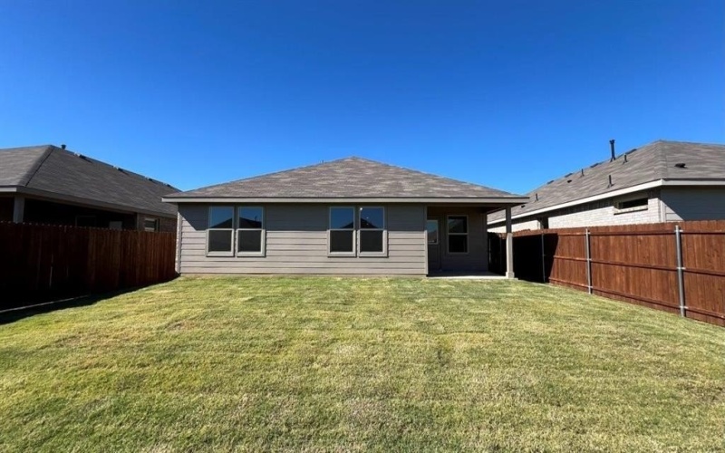 8436 HOLLYMEAD Lane, Fort Worth, TX 76131, 4 Bedrooms Bedrooms, ,2 BathroomsBathrooms,Residential,For Sale,8436 HOLLYMEAD Lane,0,21106053