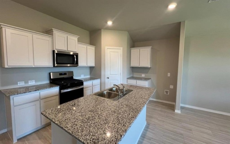 8436 HOLLYMEAD Lane, Fort Worth, TX 76131, 4 Bedrooms Bedrooms, ,2 BathroomsBathrooms,Residential,For Sale,8436 HOLLYMEAD Lane,0,21106053