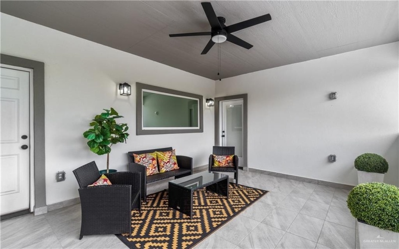 5516 N Crown Point, Pharr, TX 78577, 3 Habitaciones Habitaciones , ,2 BañosBaños,Residential,En Venta,5516 N Crown Point,465671