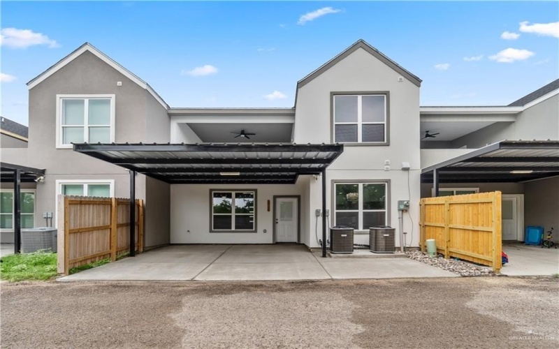 5516 N Crown Point, Pharr, TX 78577, 3 Habitaciones Habitaciones , ,2 BañosBaños,Residential,En Venta,5516 N Crown Point,465671