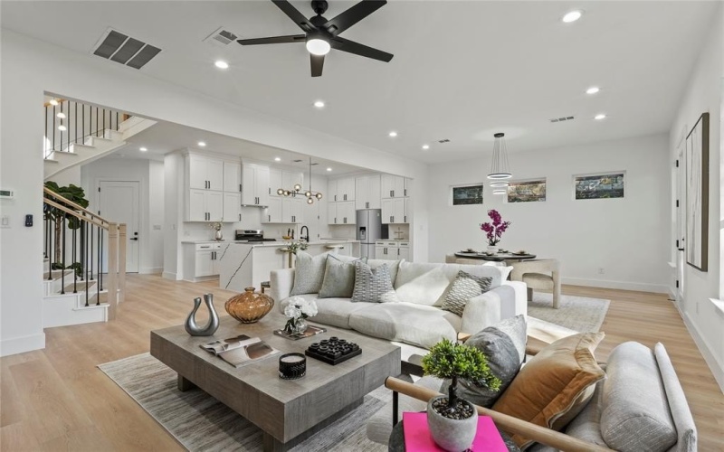 1720 Morris Street, Dallas, TX 75212, 4 Bedrooms Bedrooms, ,2 BathroomsBathrooms,Residential,For Sale,1720 Morris Street,0,21107681