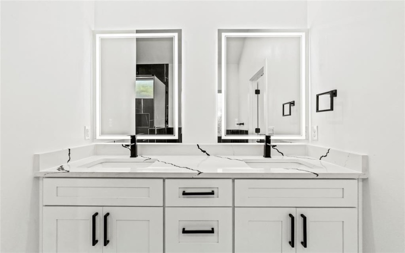 1720 Morris Street, Dallas, TX 75212, 4 Bedrooms Bedrooms, ,2 BathroomsBathrooms,Residential,For Sale,1720 Morris Street,0,21107681