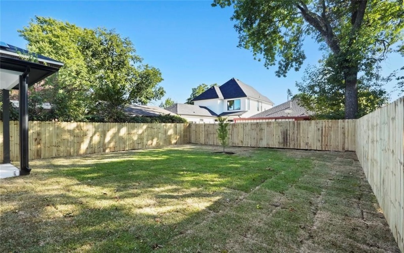 1720 Morris Street, Dallas, TX 75212, 4 Bedrooms Bedrooms, ,2 BathroomsBathrooms,Residential,For Sale,1720 Morris Street,0,21107681