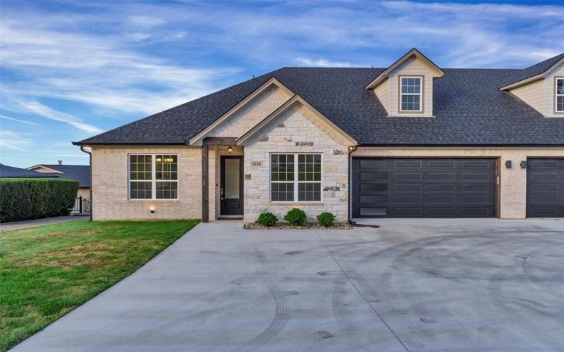 5126 Country Club Drive, Granbury, TX 76049, 8 Habitaciones Habitaciones , ,7 BañosBaños,Residential Multi Family,En Venta,5126 Country Club Drive,0,21107717