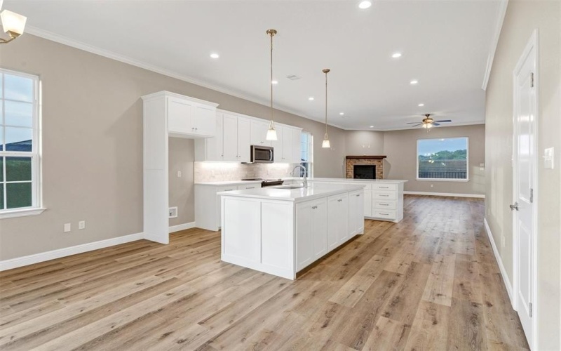 5126 Country Club Drive, Granbury, TX 76049, 8 Habitaciones Habitaciones , ,7 BañosBaños,Residential Multi Family,En Venta,5126 Country Club Drive,0,21107717