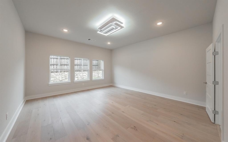 6425 ST GEORGE Court, North Richland Hills, TX 76180, 4 Habitaciones Habitaciones , ,2 BañosBaños,Residential,En Venta,6425 ST GEORGE Court,0,21107746