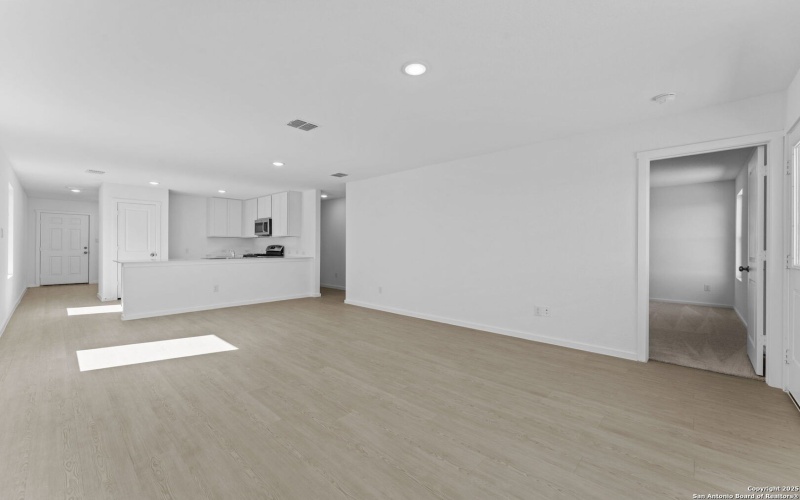 2214 Collins Aly, Converse, TX 78109, 3 Habitaciones Habitaciones , ,2 BañosBaños,Residential,En Venta,2214 Collins Aly,0,1921588