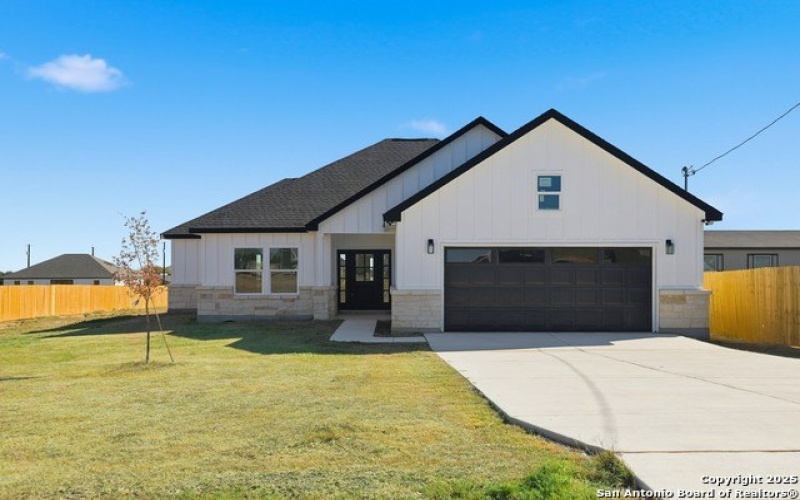 17114 Laguna Seca, Atascosa, TX 78002, 3 Habitaciones Habitaciones , ,2 BañosBaños,Residential,En Venta,17114 Laguna Seca,0,1921607