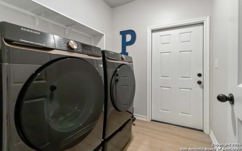 3137 County Road 5710, Devine, TX 78016, 4 Bedrooms Bedrooms, ,2 BathroomsBathrooms,Farm,For Sale,3137 County Road 5710,0,1921459