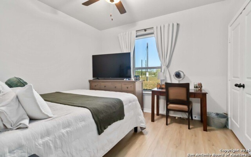 3137 County Road 5710, Devine, TX 78016, 4 Bedrooms Bedrooms, ,2 BathroomsBathrooms,Farm,For Sale,3137 County Road 5710,0,1921459