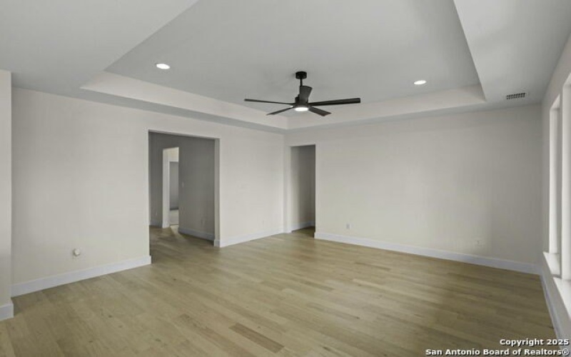 1901 N Chateau Lane, Kerrville, TX 78028, 2 Bedrooms Bedrooms, ,2 BathroomsBathrooms,Residential,For Sale,1901 N Chateau Lane,0,1921498