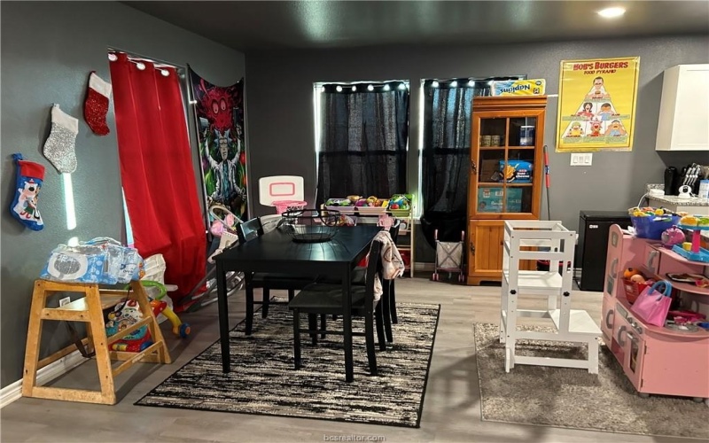 16 Lenora Drive, Hearne, TX 77859, 3 Habitaciones Habitaciones , ,2 BañosBaños,Residential,En Venta,16 Lenora Drive,0,25011672