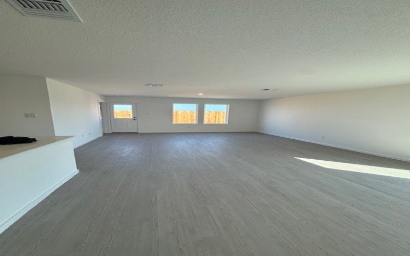 2802 Martell Street, Corpus Christi, TX 78415, 4 Habitaciones Habitaciones , ,2 BañosBaños,Residential,En Venta,2802 Martell Street,0,467530