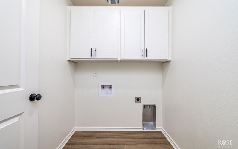 314 W 12th St, San Angelo, TX 76903, 3 Bedrooms Bedrooms, ,2 BathroomsBathrooms,Residential,For Sale,314 W 12th St,0,129699