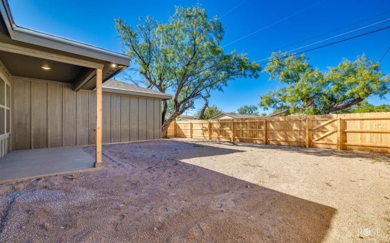 314 W 12th St, San Angelo, TX 76903, 3 Bedrooms Bedrooms, ,2 BathroomsBathrooms,Residential,For Sale,314 W 12th St,0,129699