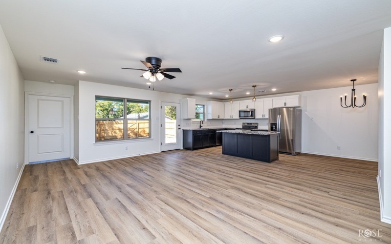 314 W 12th St, San Angelo, TX 76903, 3 Bedrooms Bedrooms, ,2 BathroomsBathrooms,Residential,For Sale,314 W 12th St,0,129699