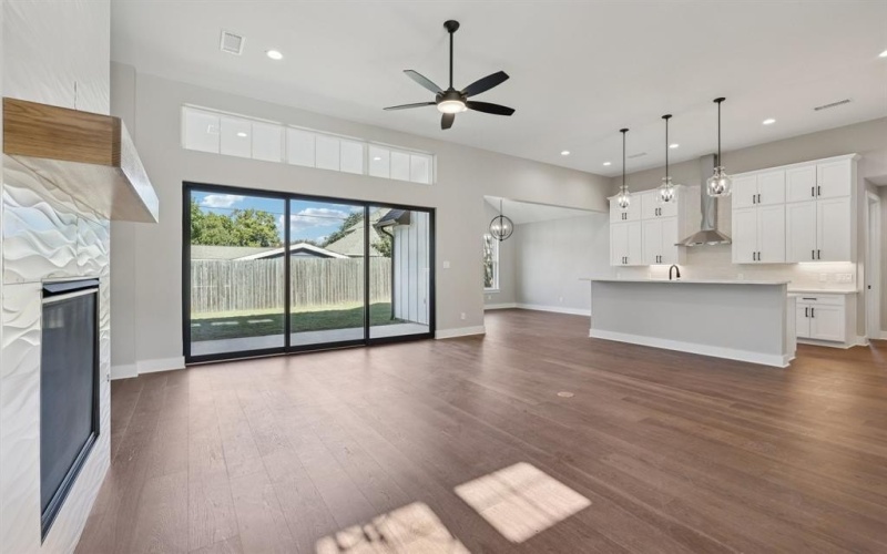 2638 Evinrude Drive, Grapevine, TX 76051, 3 Habitaciones Habitaciones , ,2 BañosBaños,Residential,En Venta,2638 Evinrude Drive,0,21073899