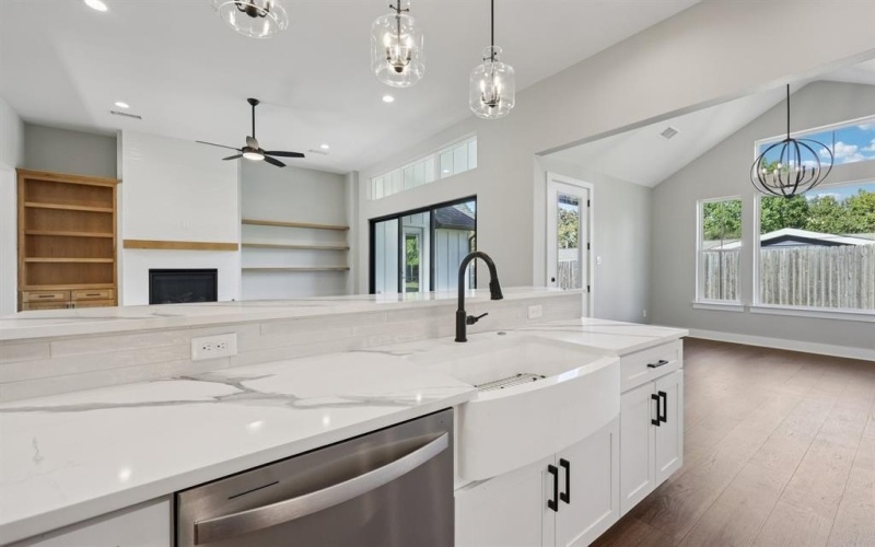 2638 Evinrude Drive, Grapevine, TX 76051, 3 Habitaciones Habitaciones , ,2 BañosBaños,Residential,En Venta,2638 Evinrude Drive,0,21073899