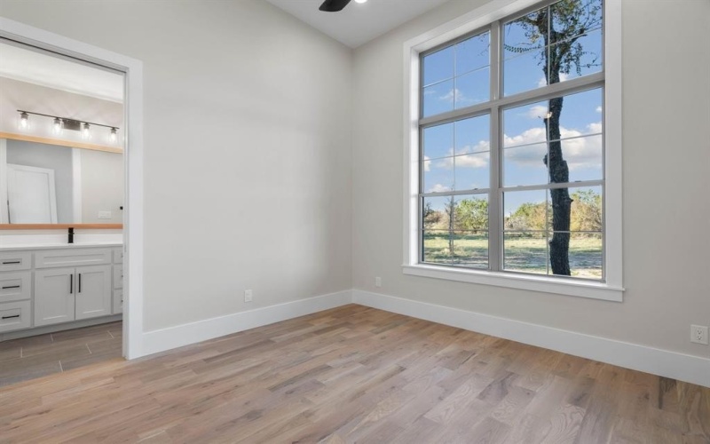 559 Aermotor Loop, Weatherford, TX 76085, 4 Bedrooms Bedrooms, ,3 BathroomsBathrooms,Residential,For Sale,559 Aermotor Loop,0,21107179