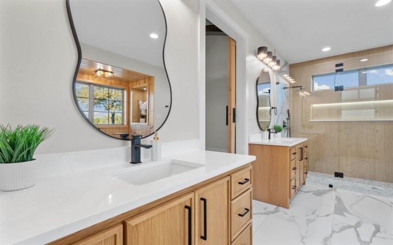 559 Aermotor Loop, Weatherford, TX 76085, 4 Bedrooms Bedrooms, ,3 BathroomsBathrooms,Residential,For Sale,559 Aermotor Loop,0,21107179