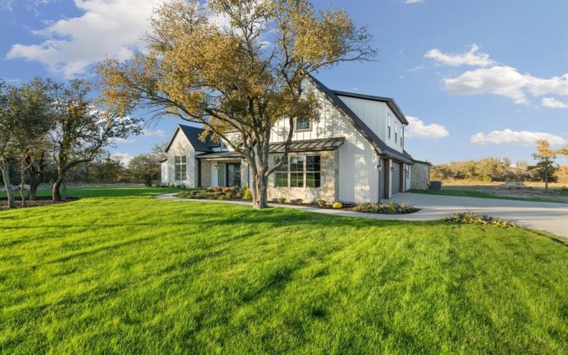 559 Aermotor Loop, Weatherford, TX 76085, 4 Bedrooms Bedrooms, ,3 BathroomsBathrooms,Residential,For Sale,559 Aermotor Loop,0,21107179