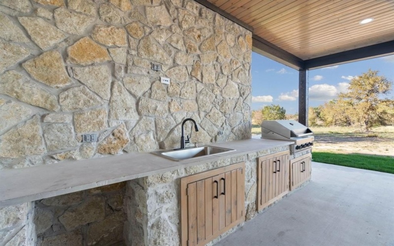 559 Aermotor Loop, Weatherford, TX 76085, 4 Bedrooms Bedrooms, ,3 BathroomsBathrooms,Residential,For Sale,559 Aermotor Loop,0,21107179