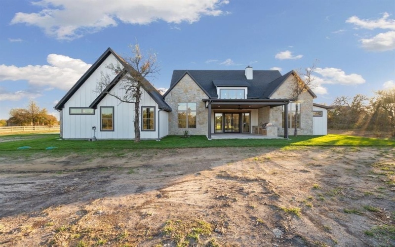 559 Aermotor Loop, Weatherford, TX 76085, 4 Bedrooms Bedrooms, ,3 BathroomsBathrooms,Residential,For Sale,559 Aermotor Loop,0,21107179