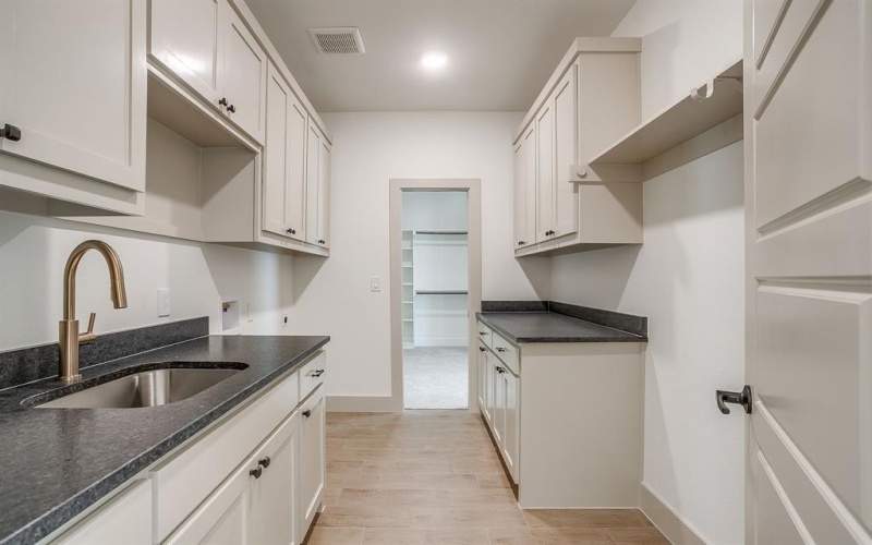 201 Kilkenny Road, Poolville, TX 76487, 3 Bedrooms Bedrooms, ,2 BathroomsBathrooms,Residential,For Sale,201 Kilkenny Road,0,21107763