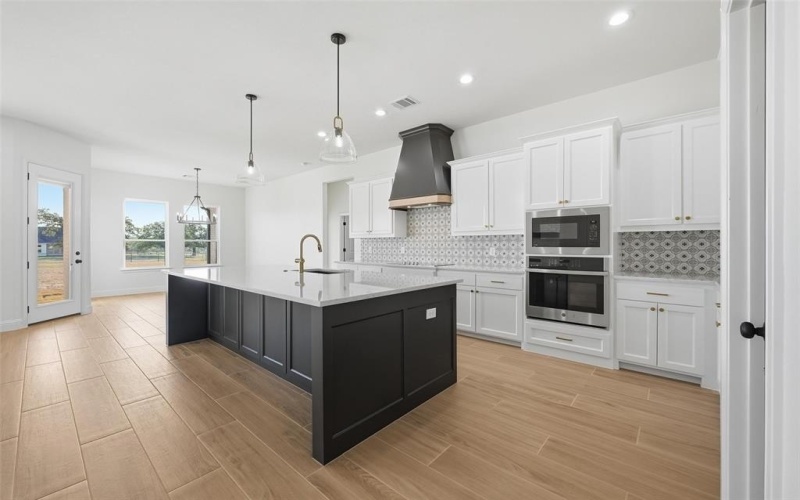 2008 Forest Bridge Drive, Azle, TX 76020, 4 Habitaciones Habitaciones , ,2 BañosBaños,Residential,En Venta,2008 Forest Bridge Drive,0,21107826