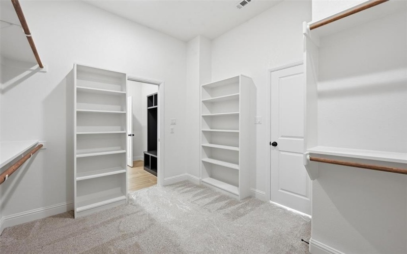 2008 Forest Bridge Drive, Azle, TX 76020, 4 Habitaciones Habitaciones , ,2 BañosBaños,Residential,En Venta,2008 Forest Bridge Drive,0,21107826