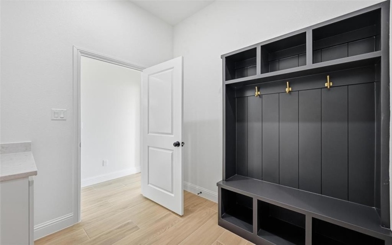 2008 Forest Bridge Drive, Azle, TX 76020, 4 Habitaciones Habitaciones , ,2 BañosBaños,Residential,En Venta,2008 Forest Bridge Drive,0,21107826