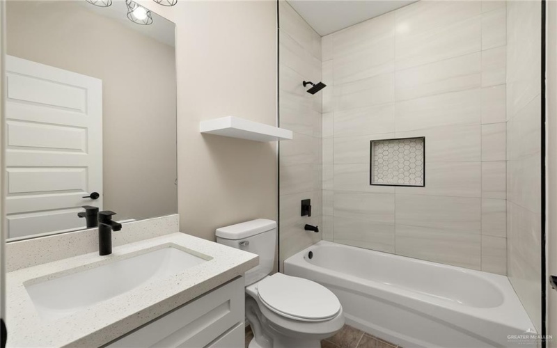 308 N Leon Avenue, Elsa, TX 78543, 3 Habitaciones Habitaciones , ,2 BañosBaños,Residential,En Venta,308 N Leon Avenue,470972
