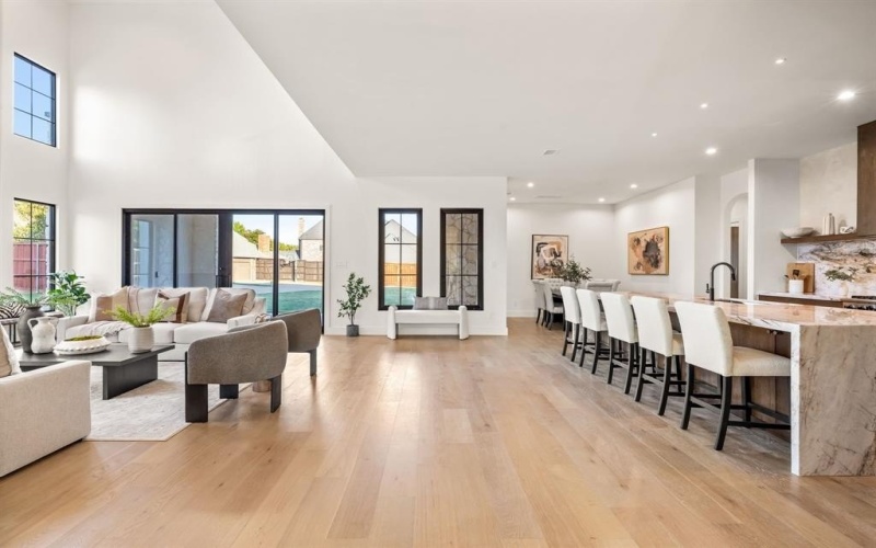 702 Mockingbird Lane, Coppell, TX 75019, 5 Habitaciones Habitaciones , ,5 BañosBaños,Residential,En Venta,702 Mockingbird Lane,0,21107949