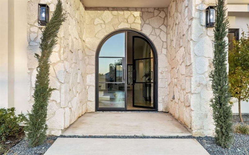 702 Mockingbird Lane, Coppell, TX 75019, 5 Habitaciones Habitaciones , ,5 BañosBaños,Residential,En Venta,702 Mockingbird Lane,0,21107949